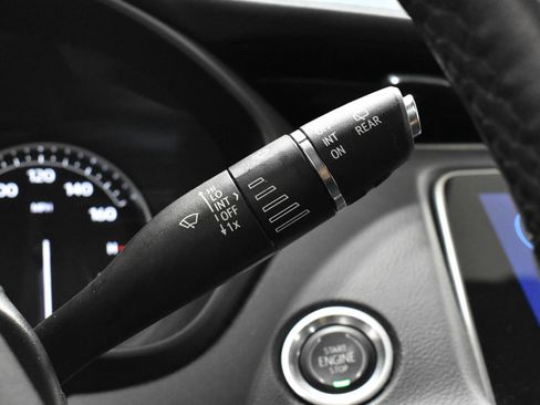 Used 2023 Cadillac XT4 Luxury w/ Cold Weather Package image 13