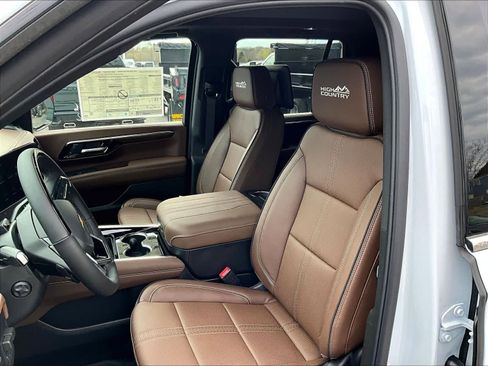 New 2026 Chevrolet Tahoe High Country AWD/4WD image 11