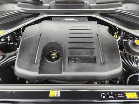 Certified 2024 Land Rover Range Rover Sport SE AWD/4WD image 28