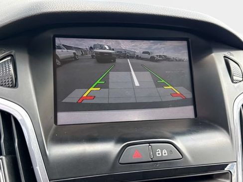Used 2014 Ford Focus Titanium FWD image 23