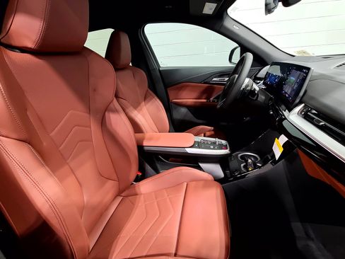 New 2026 BMW X2 xDrive28i w/ Technology Package image 24