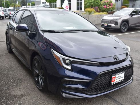 Certified 2026 Toyota Corolla XSE FWD image 3