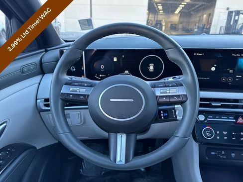 Certified 2025 Hyundai Tucson Limited image 48