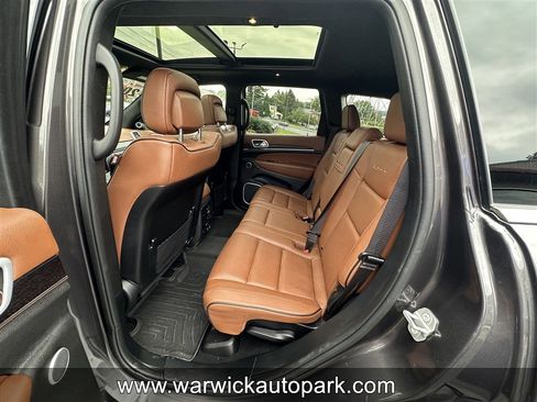 Used 2020 Jeep Grand Cherokee Summit image 12