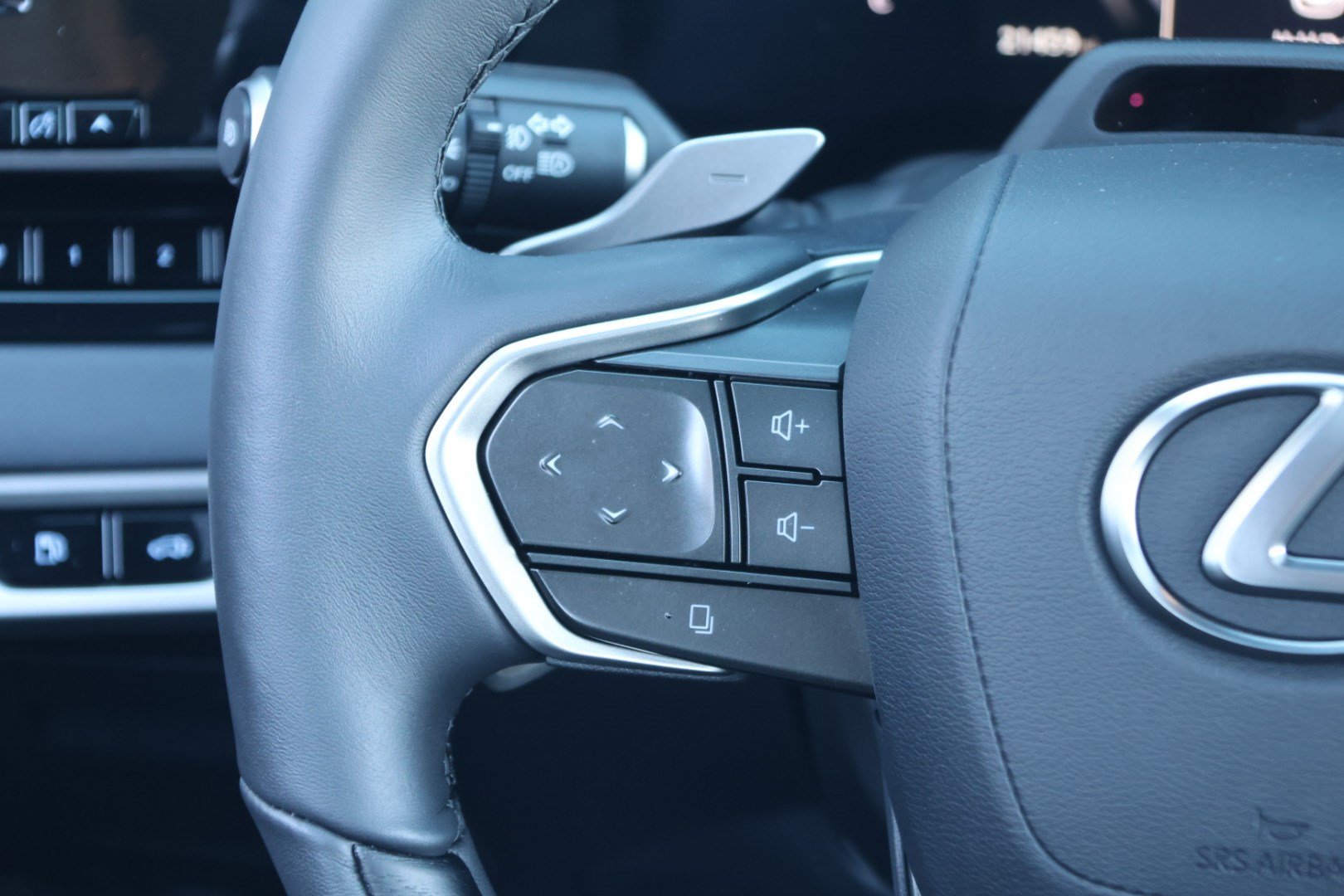 Certified 2024 Lexus RX 350 Premium Plus w/ Convenience Package FWD image 30