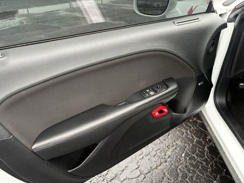 Used 2021 Dodge Challenger R/T Scat Pack image 13