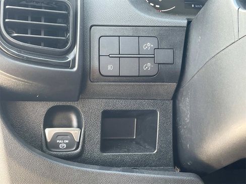 New 2024 RAM ProMaster 3500 w/ Delivery Van Package image 31