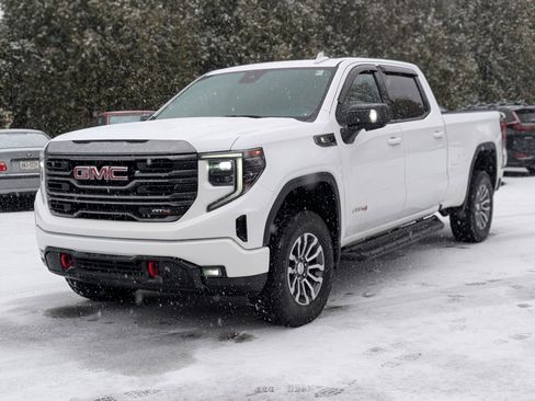 Used 2022 GMC Sierra 1500 AT4 w/ AT4 Preferred Package image 14