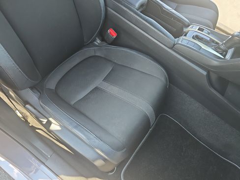 Used 2020 Honda Civic Sport image 10