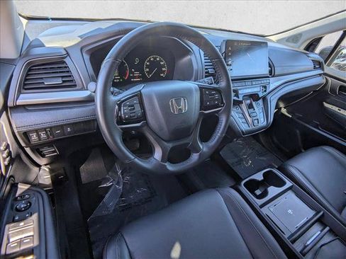 Used 2025 Honda Odyssey EX-L image 10