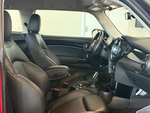 Used 2022 MINI Cooper SE FWD image 6