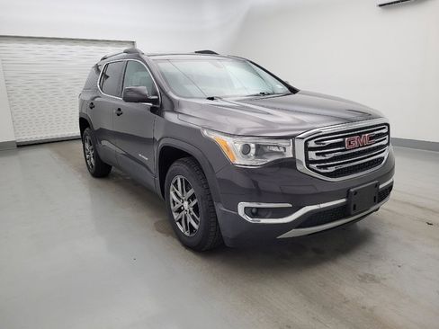 Used 2017 GMC Acadia SLT FWD image 13
