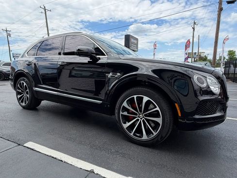 Used 2020 Bentley Bentayga AWD/4WD image 20