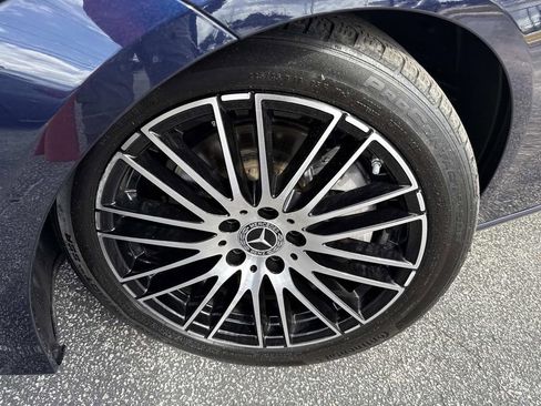 Used 2022 Mercedes-Benz C 300 4MATIC Sedan w/ Exclusive Trim Package image 10