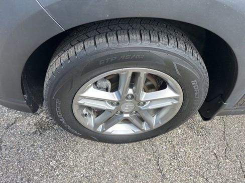 Used 2019 Hyundai Kona SE FWD image 11