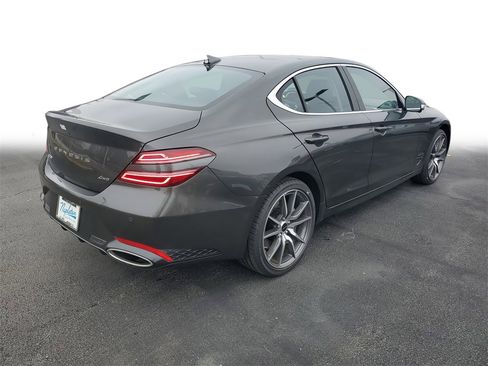New 2026 Genesis G70 2.5T Prestige image 6