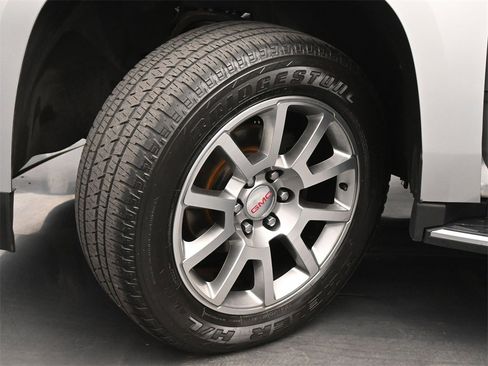 Used 2020 GMC Yukon XL Denali image 23