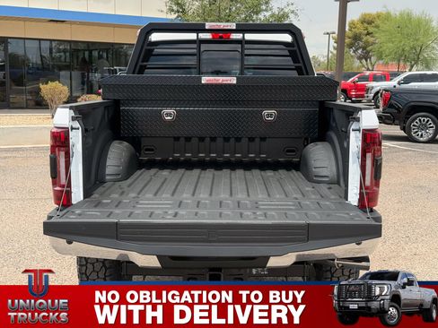 Used 2021 Ford F250 XLT w/ XLT Premium Package AWD/4WD image 6