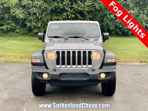 Used 2020 Jeep Wrangler Unlimited Sport S image 2
