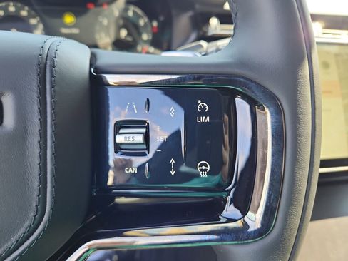 New 2026 Land Rover Range Rover Velar Dynamic SE image 20