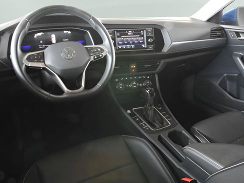 Used 2024 Volkswagen Jetta SE image 20
