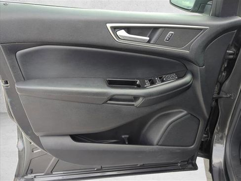 Used 2016 Ford Edge SEL w/ Equipment Group 201A image 7