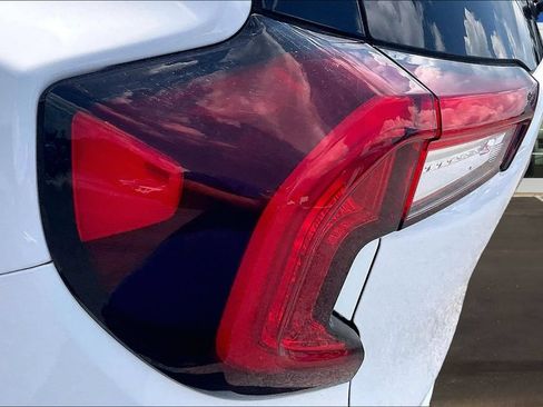 Used 2022 GMC Terrain AT4 w/ Infotainment Package II AWD/4WD image 23