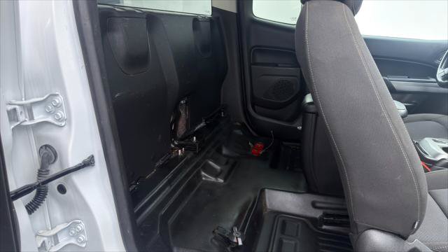 Used 2022 Chevrolet Colorado LT w/ Fleet Safety Package RWD image 21