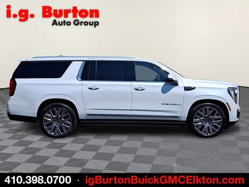 Certified 2026 GMC Yukon XL Denali Ultimate w/ LPO, Floor Liner Package AWD/4WD image 7