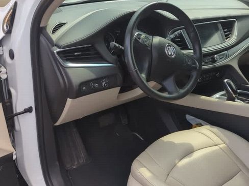 Used 2021 Buick Enclave Essence w/ Sound and Sites Package FWD image 9