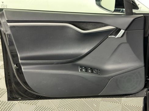 Used 2020 Tesla Model S Long Range Plus image 39