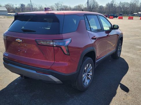 New 2026 Chevrolet Equinox LT w/ Safety and Technology Package FWD image 12