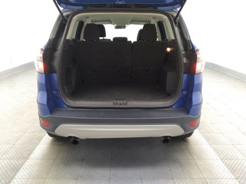 Used 2017 Ford Escape SE FWD image 29