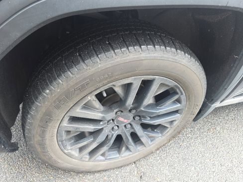 Used 2021 GMC Sierra 1500 Denali w/ Denali Ultimate Package image 11