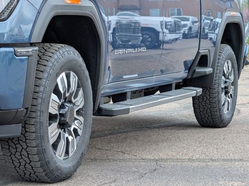 New 2026 GMC Sierra 3500 Denali w/ Denali Reserve Package AWD/4WD image 6