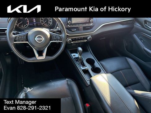 Used 2019 Nissan Altima 2.5 SR w/ SR Premium Package image 16