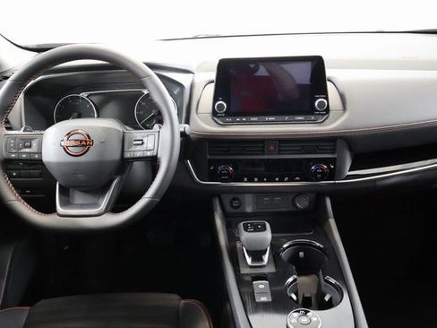 New 2026 Nissan Rogue SV AWD/4WD image 13