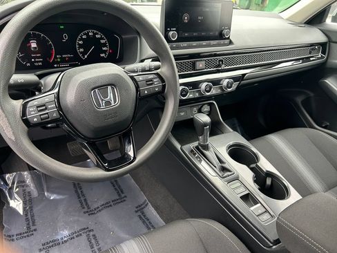 Used 2024 Honda Civic LX image 11