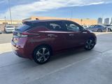 Used 2019 Nissan Leaf SV w/ SV Technology Package image 3