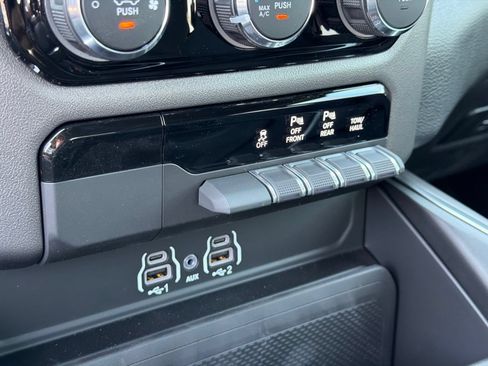 New 2026 RAM 1500 Lone Star RWD image 24