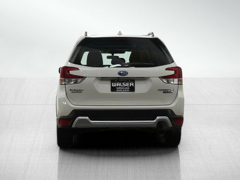 Used 2023 Subaru Forester Touring image 4