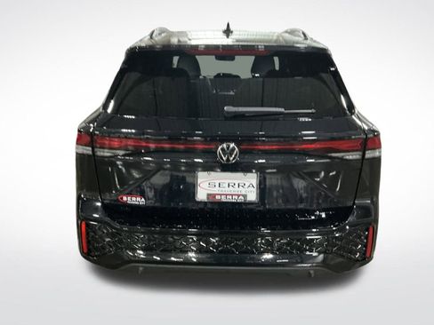 New 2026 Volkswagen Tiguan SE R-Line AWD/4WD image 4