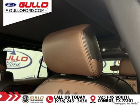 Used 2022 Ford Expedition Max King Ranch AWD/4WD image 18