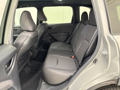 Used 2026 Subaru Forester Premium AWD/4WD image 25