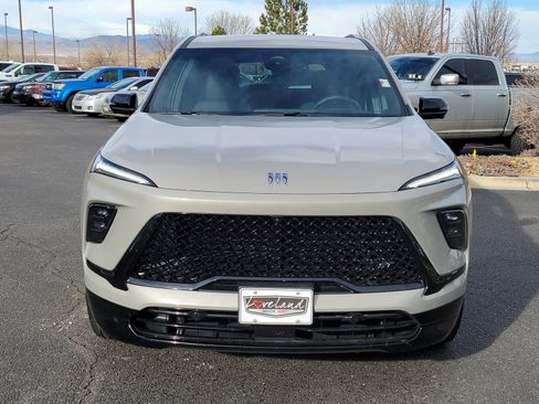 New 2026 Buick Enclave Sport Touring w/ Power Package image 5