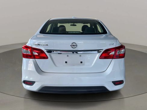 Used 2019 Nissan Sentra SV FWD image 4