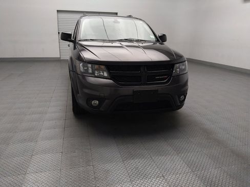 Used 2019 Dodge Journey SE w/ Blacktop Package image 14