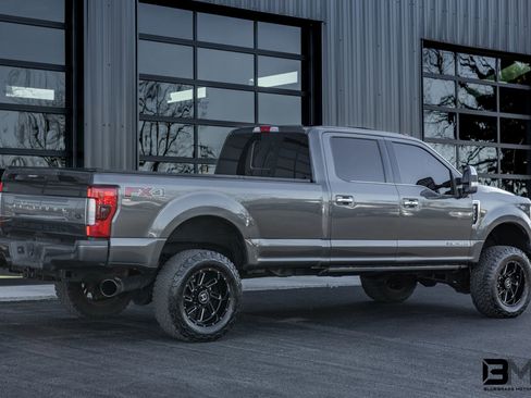 Used 2017 Ford F350 Platinum w/ Platinum Ultimate Package image 11