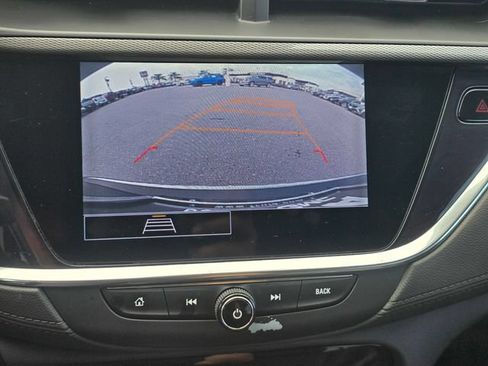 Used 2023 Buick Encore GX Essence w/ Experience Buick Package FWD image 22