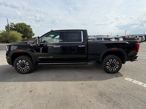 New 2026 GMC Sierra 2500 Denali Ultimate AWD/4WD image 32